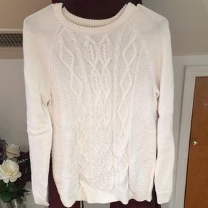 Vineyard vines cable knit sweater